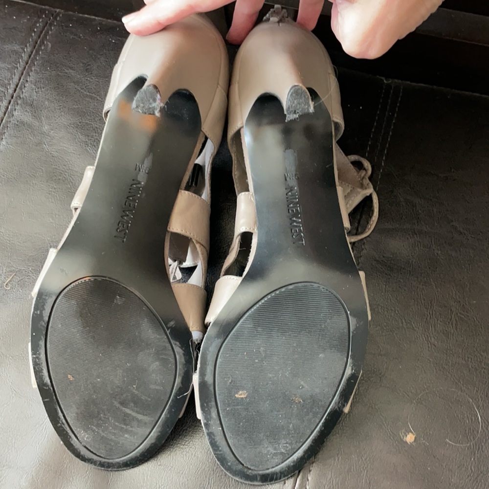 Nine West lace up heels - Picture 8 of 9